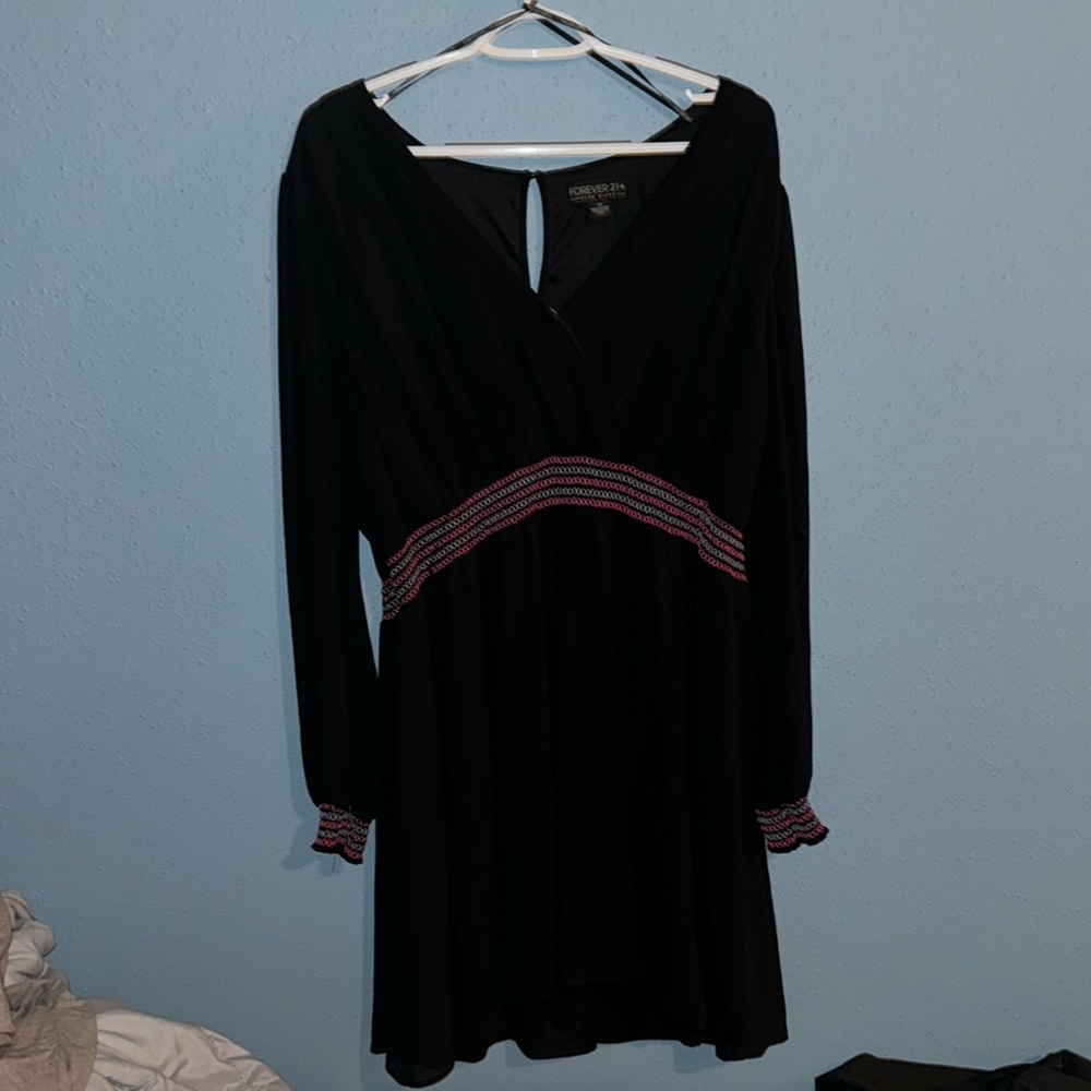 Black chiffon plus size long sleeve dress